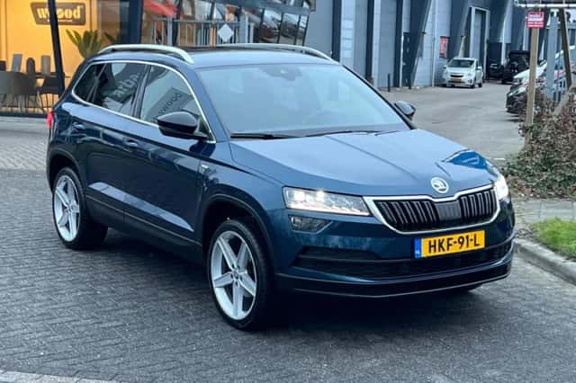 Škoda Karoq (2020) thumbnail 2
