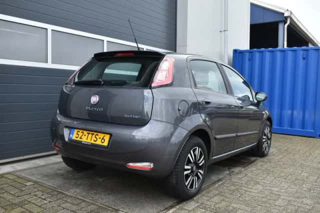 Fiat Punto (2012) thumbnail 5
