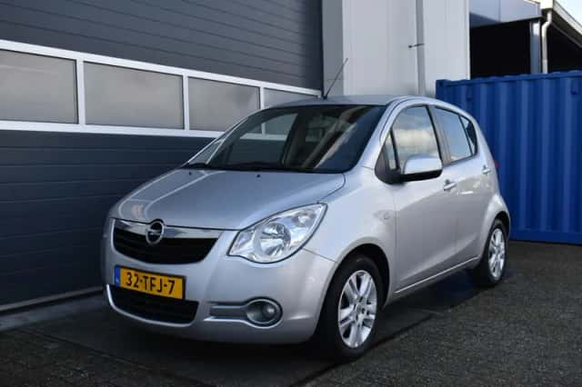 Opel Agila (2012) thumbnail 1