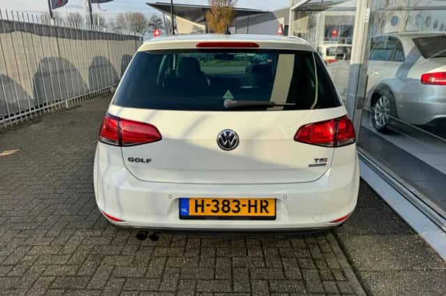 Volkswagen Golf (2014) thumbnail 5