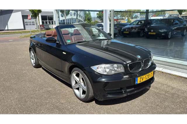 BMW 1-Serie (2009) thumbnail 3