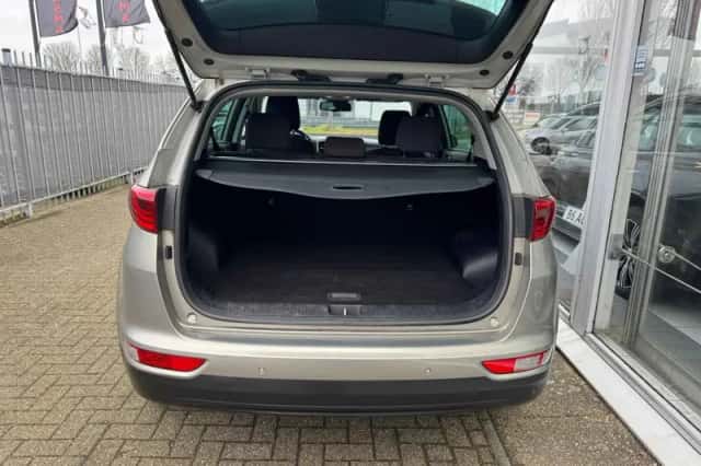 Kia Sportage (2017) thumbnail 6