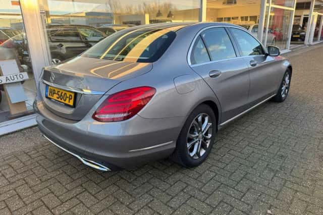 Mercedes-Benz C-Klasse (2015) thumbnail 4