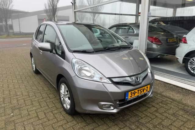 Honda Jazz (2012) thumbnail 3