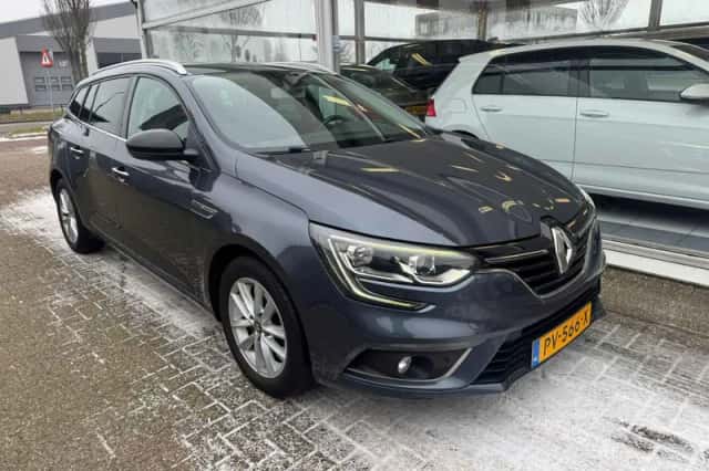 Renault Mégane (2017) thumbnail 3