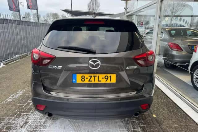 Mazda CX-5 (2015) thumbnail 5