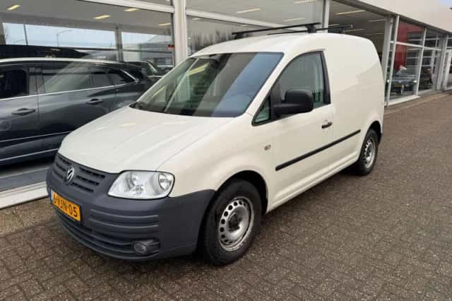 Volkswagen Caddy (2010) thumbnail 1