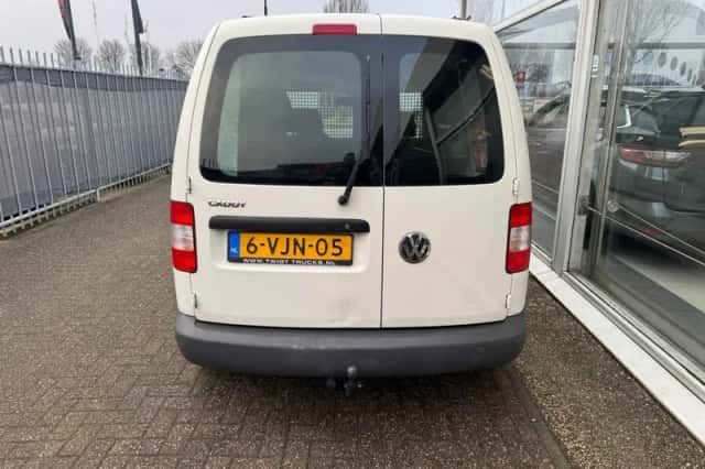 Volkswagen Caddy (2010) thumbnail 6