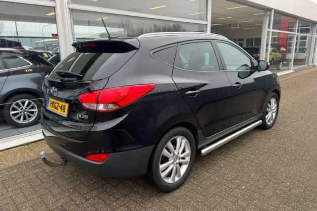 Hyundai ix35 (2013) thumbnail 4