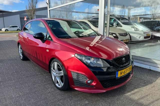 SEAT Ibiza (2009) thumbnail 3