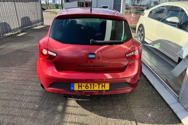 SEAT Ibiza (2009) thumbnail 5
