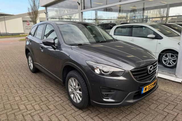 Mazda CX-5 (2017) thumbnail 4