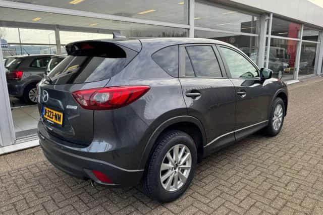 Mazda CX-5 (2017) thumbnail 5