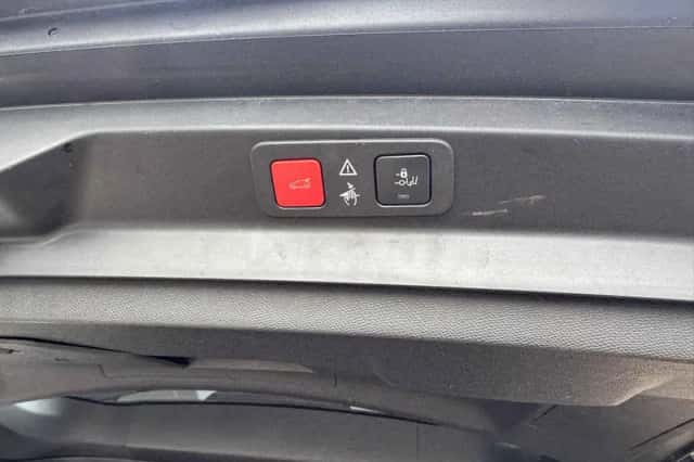 Peugeot 5008 (2020) thumbnail 6