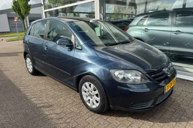 Volkswagen Golf Plus (2008) thumbnail 3