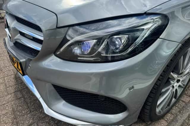Mercedes-Benz C-Klasse (2015) thumbnail 3