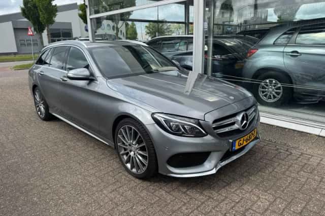 Mercedes-Benz C-Klasse (2015) thumbnail 4