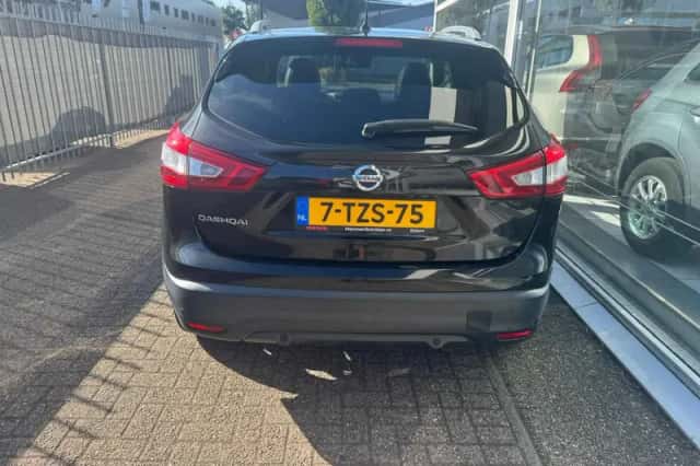 Nissan Qashqai (2014) thumbnail 5
