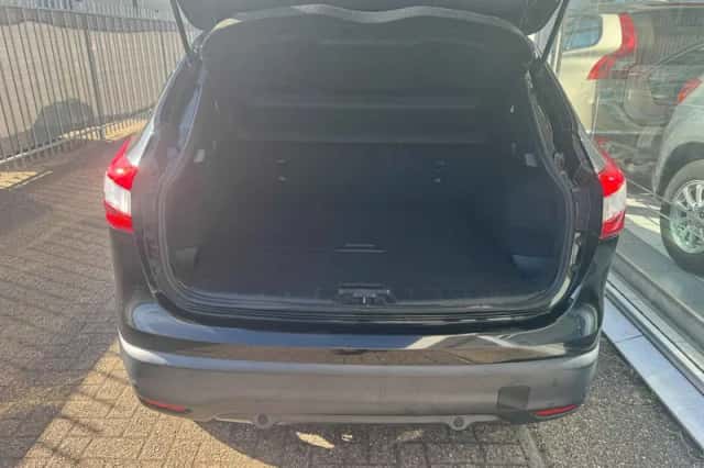 Nissan Qashqai (2014) thumbnail 6