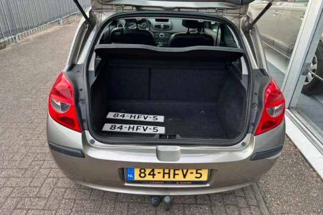 Renault Clio (2008) thumbnail 6