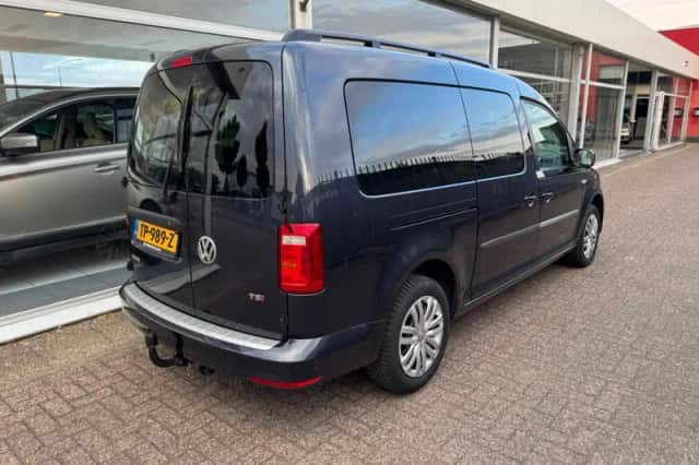 Volkswagen Caddy (2016) thumbnail 4