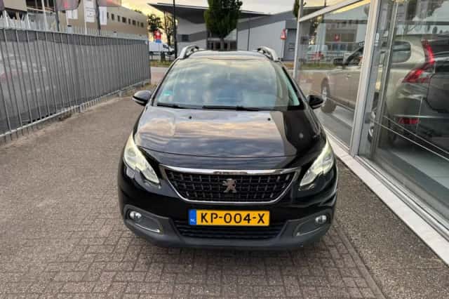 Peugeot 2008 (2016) thumbnail 2