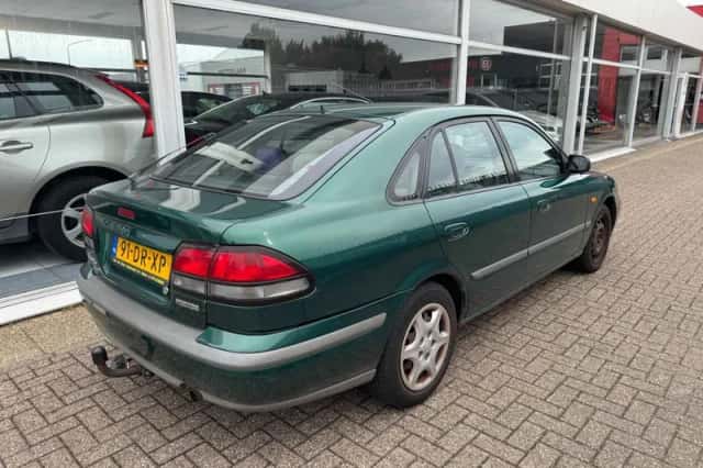 Mazda 626 (1999) thumbnail 4