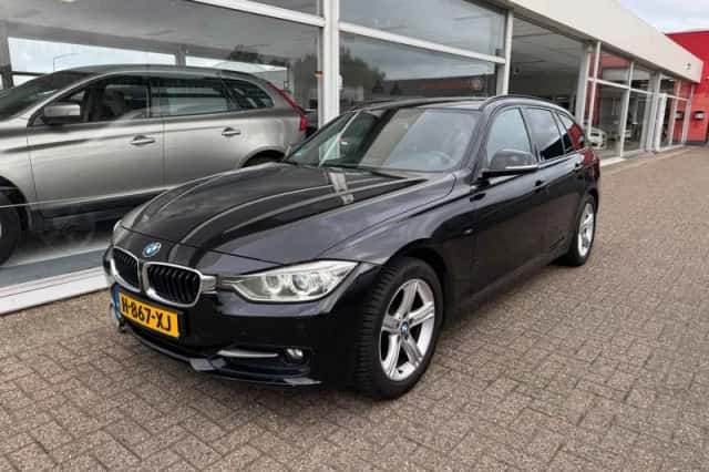 BMW 3-Serie (2013) thumbnail 1