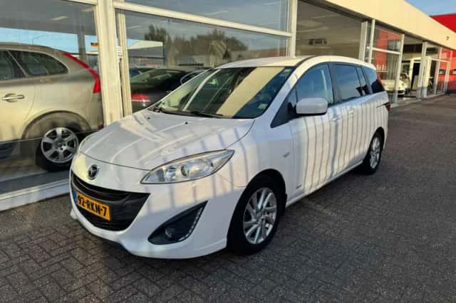 Mazda 5 (2011) thumbnail 1