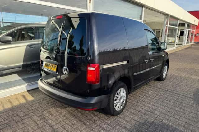 Volkswagen Caddy (2019) thumbnail 3