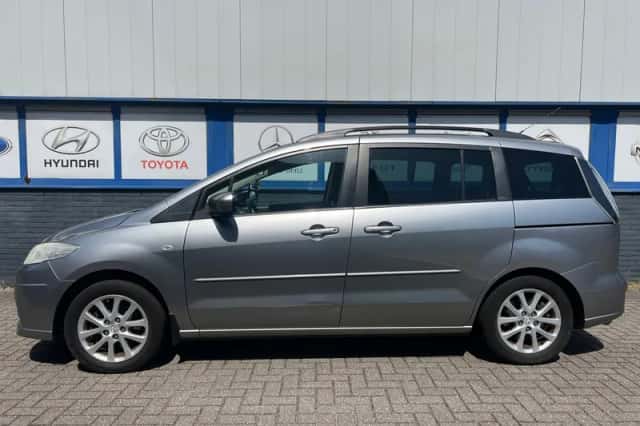 Mazda 5 (2009) thumbnail 1