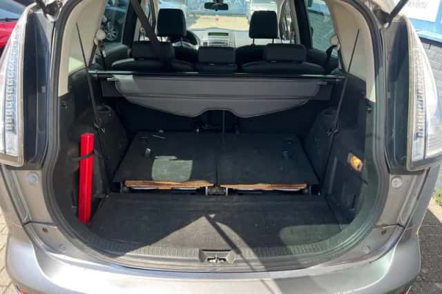 Mazda 5 (2009) thumbnail 6