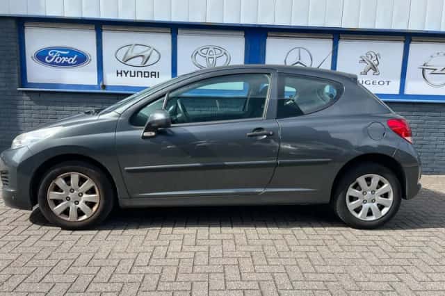 Peugeot 207 (2011) thumbnail 1