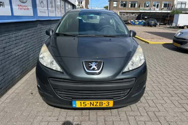 Peugeot 207 (2011) thumbnail 4