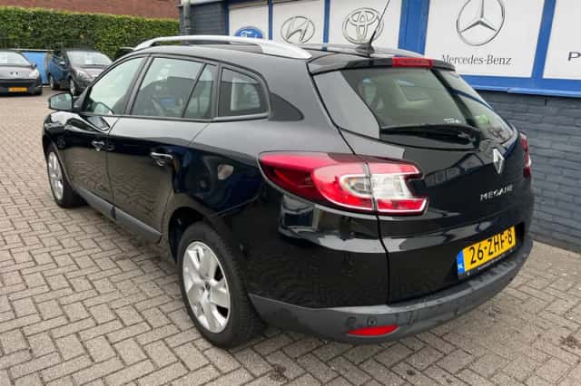 Renault Mégane (2012) thumbnail 3