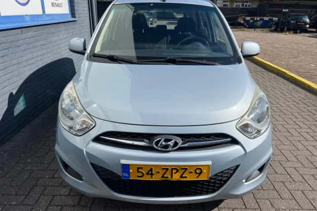 Hyundai i10 (2013) thumbnail 4