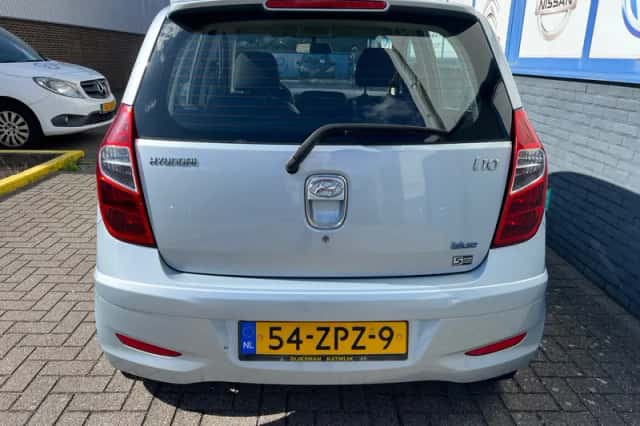 Hyundai i10 (2013) thumbnail 6