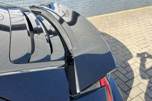 Porsche 911 (2016) thumbnail 6