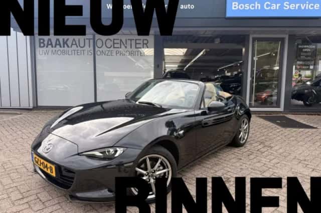 Mazda MX-5 (2025) thumbnail 1