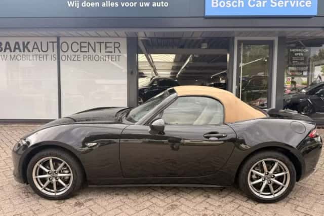 Mazda MX-5 (2025) thumbnail 6