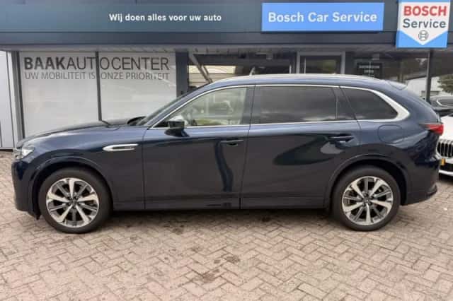Mazda CX-80 (2024) thumbnail 3