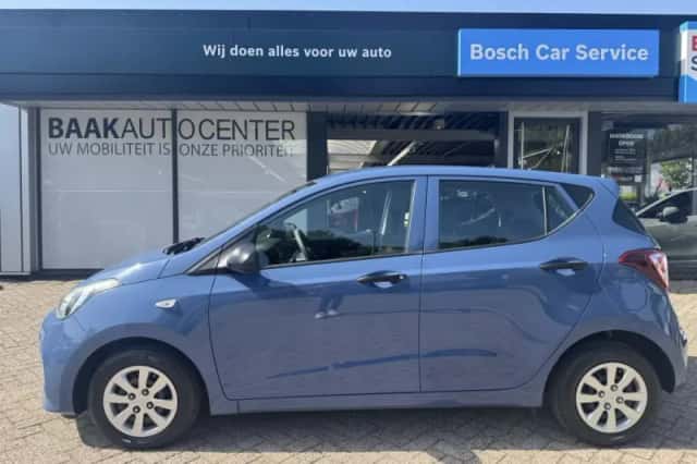 Hyundai i10 (2017) thumbnail 3