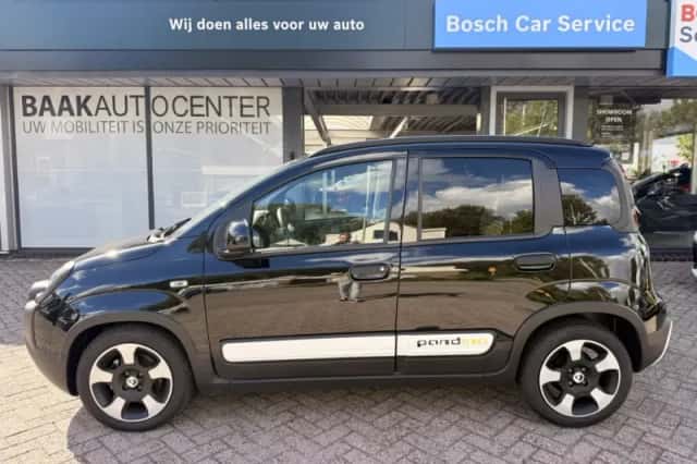 Fiat Panda (2025) thumbnail 3