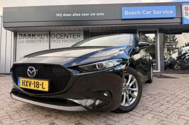 Mazda 3 (2025) thumbnail 2