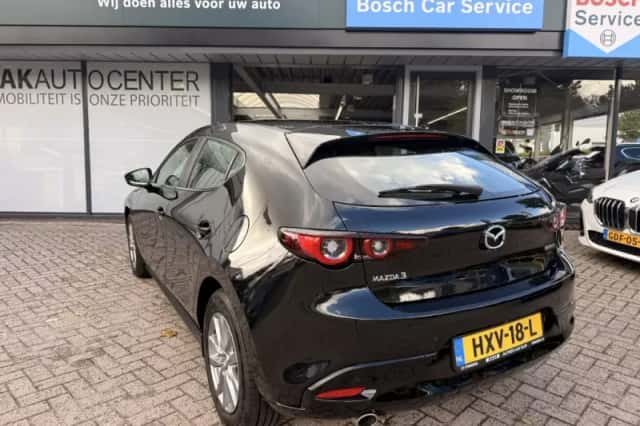 Mazda 3 (2025) thumbnail 4
