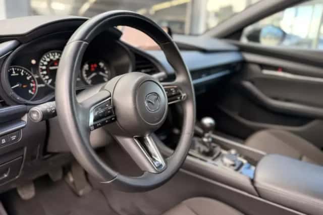 Mazda 3 (2025) thumbnail 6