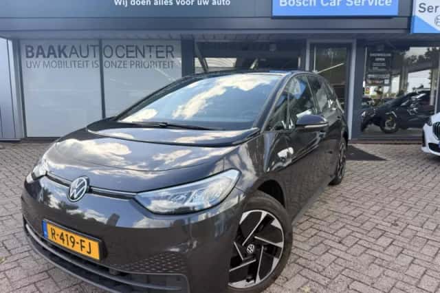 Volkswagen ID.3 (2022) thumbnail 1