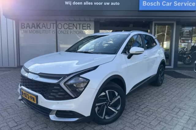 Kia Sportage (2022) thumbnail 1