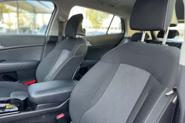 Kia Sportage (2022) thumbnail 6
