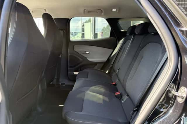 Ford Explorer (2026) thumbnail 5